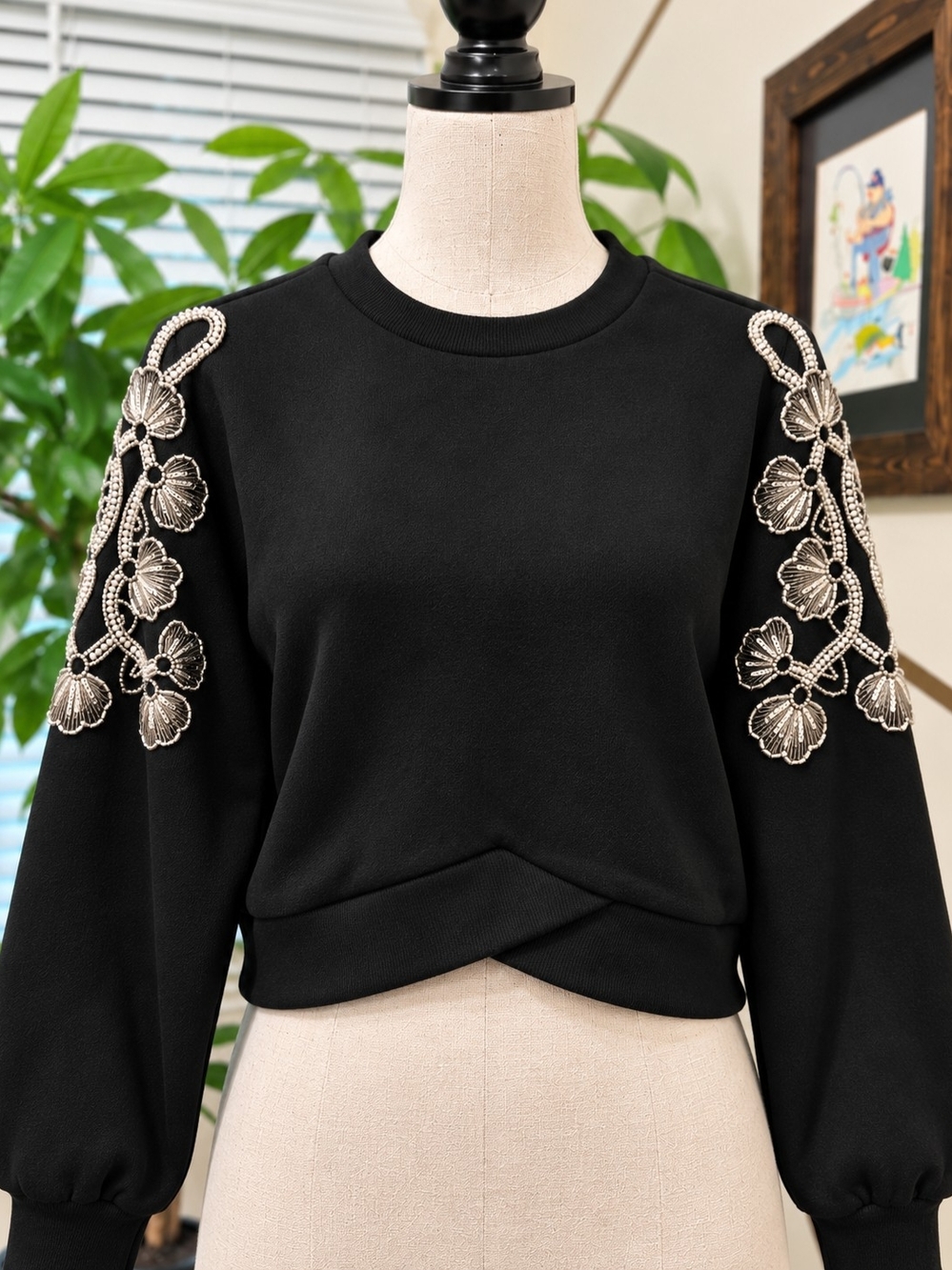 Embroidered Sleeve Black Cropped Sweatshirt - Women - Picture 3 of 5